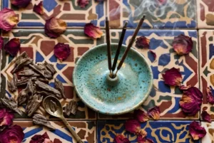 incense for spiritual practitioners burning sandalwood and Dragon's Blood sticks