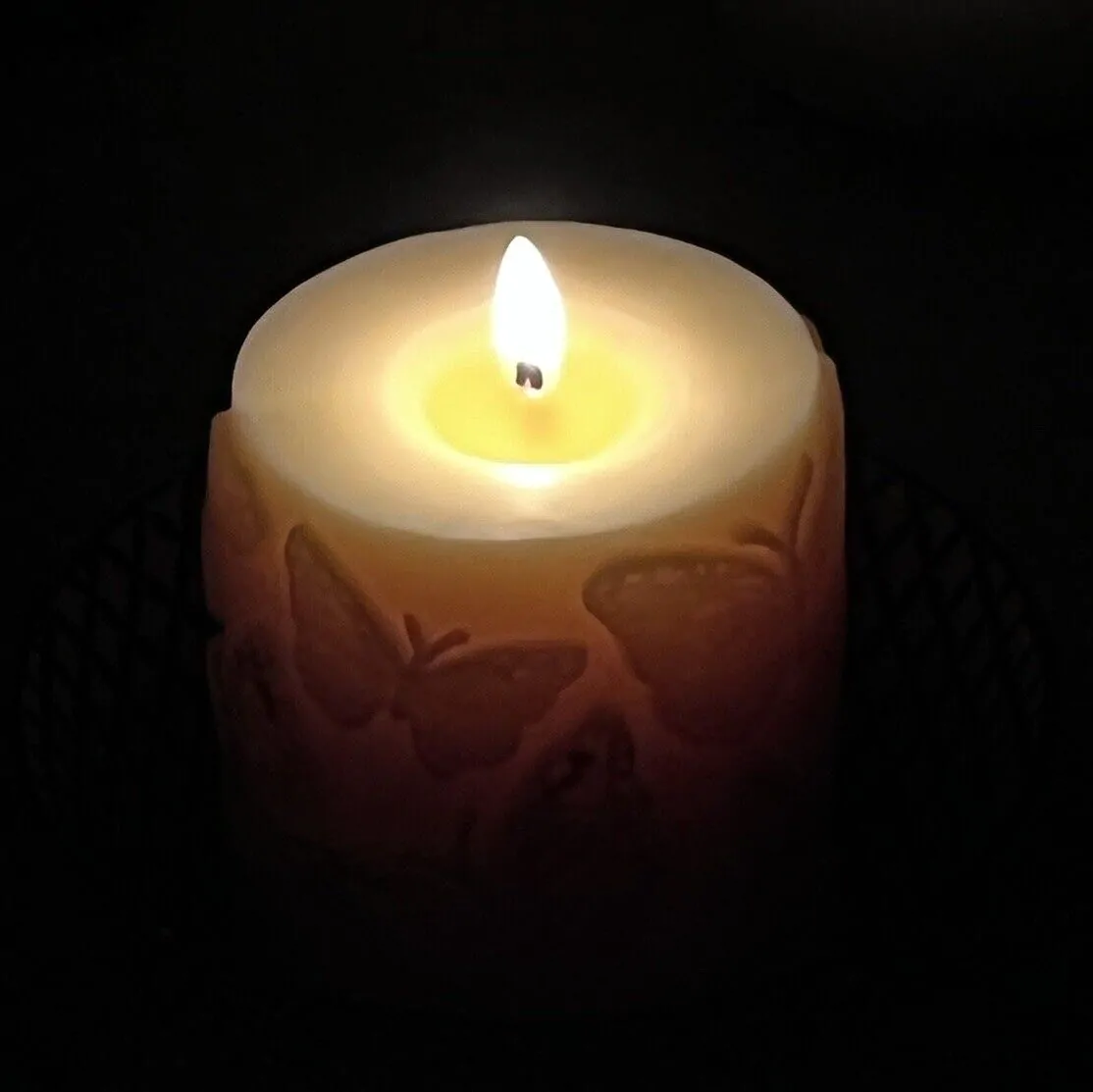 BUTTERFLY SILICON CANDLE MOULD - Image 2