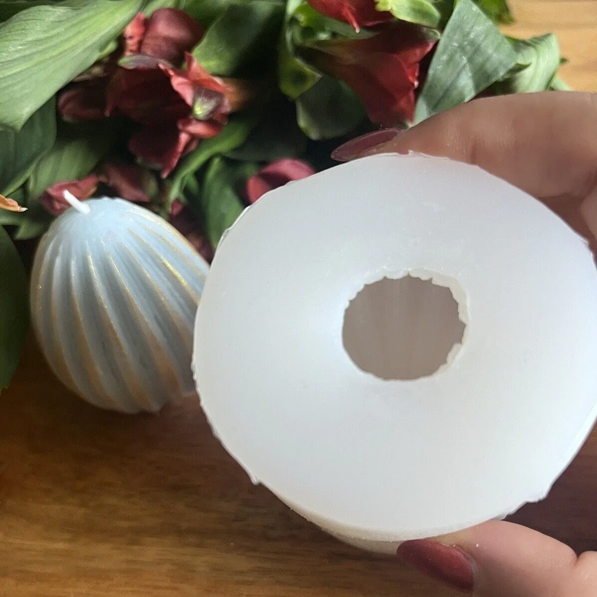 EGG SILICON CANDLE MOULD - Image 3