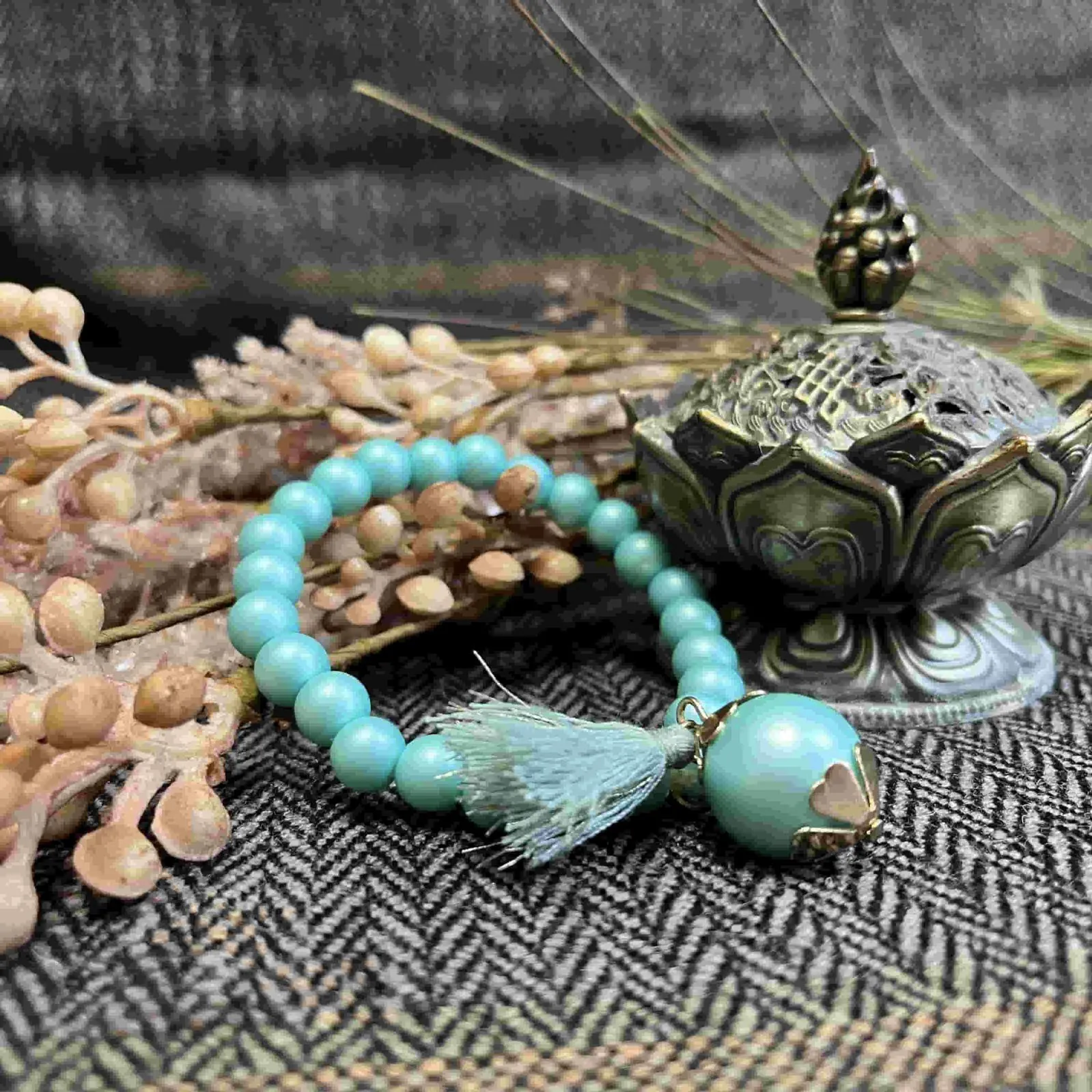 BEADS BRACELET