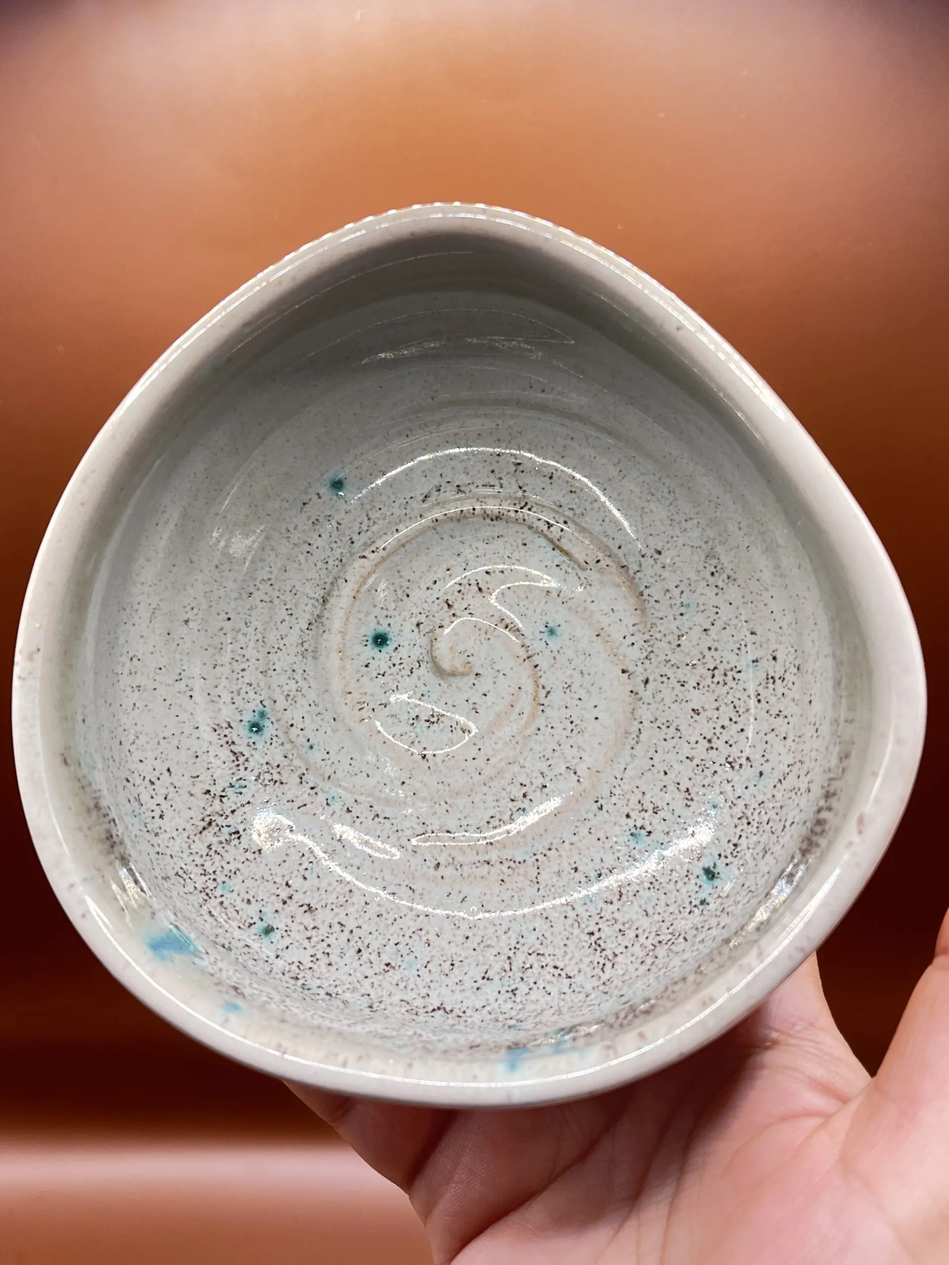 Handmade Irregular shapes bowl - Image 2